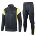Bambino BV Borussia 09 Dortmund Tute Giacca da Allenamento 2023/24 - Grigio Bambino BV Borussia 09 Dortmund Tute Giacca da Allenamento 2023/24 - Grigio