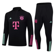 FC Bayern München Tute Felpe da Allenamento 2023/24 - 1-4 Zip Nero FC Bayern München Tute Felpe da Allenamento 2023/24 - 1-4 Zip Nero