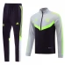 FC Bayern München Tute Giacca da Allenamento 2024/25 - Grigio FC Bayern München Tute Giacca da Allenamento 2024/25 - Grigio