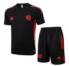 FC Bayern München Tute Maglia da Allenamento 2025/26 - Shorts Nero FC Bayern München Tute Maglia da Allenamento 2025/26 - Shorts Nero