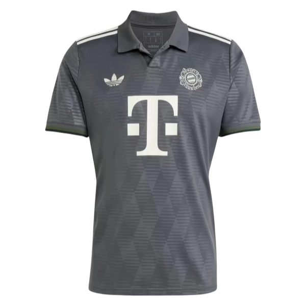 Maglia FC Bayern München Divisa Prima Oktoberfest 2024/25 Maglia FC Bayern München Divisa Prima Oktoberfest 2024/25