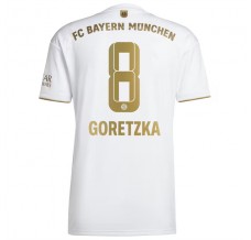 Maglia FC Bayern München Goretzka 8 Divisa Trasferta 2022/23