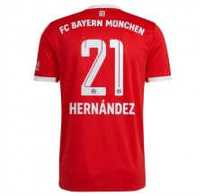 Maglia FC Bayern München Hernandez 21 Divisa Prima 2022/23