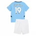 Maglia Manchester City Gündoğan 19 Bambino Divisa Prima 2024/25 Maglia Manchester City Gündoğan 19 Bambino Divisa Prima 2024/25