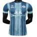 Maglia Olympique de Marseille Divisa Prima Jul x Toto Et Ninetta Blue 2025/26 Maglia Olympique de Marseille Divisa Prima Jul x Toto Et Ninetta Blue 2025/26