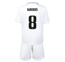 Maglia Real Madrid Kroos 8 Bambino Divisa Prima 2022/23