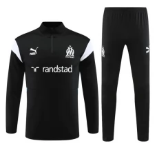 Olympique de Marseille Tute Felpe da Allenamento 2023/24 - 1-4 Zip Nero Bianco Olympique de Marseille Tute Felpe da Allenamento 2023/24 - 1-4 Zip Nero Bianco