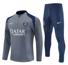 Paris Saint Germain Tuta Felpa da Allenamento Bambino 2025/26 - 1-4 Zip Grigio Paris Saint Germain Tuta Felpa da Allenamento Bambino 2025/26 - 1-4 Zip Grigio