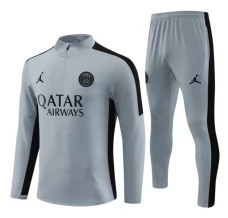 Paris Saint-Germain Tute Felpe da Allenamento 2023/24 - 1-4 Zip Grigio Paris Saint-Germain Tute Felpe da Allenamento 2023/24 - 1-4 Zip Grigio
